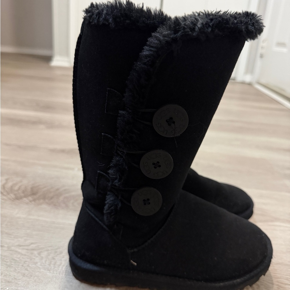 UGG Black Button-Accent Winter Boots - Picture 3 of 10